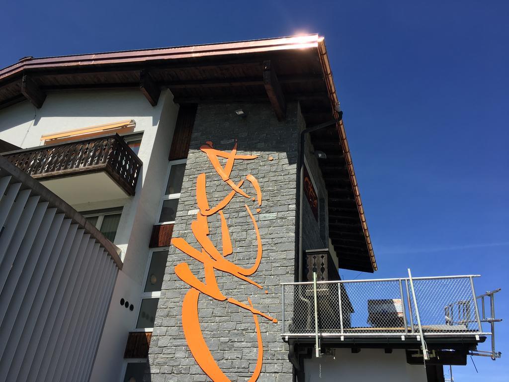 Hotel Restaurant Chesa Flims Dış mekan fotoğraf